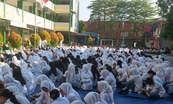 SMAN 5 KARAWANG MENUJU SEKOLAH MAUNG